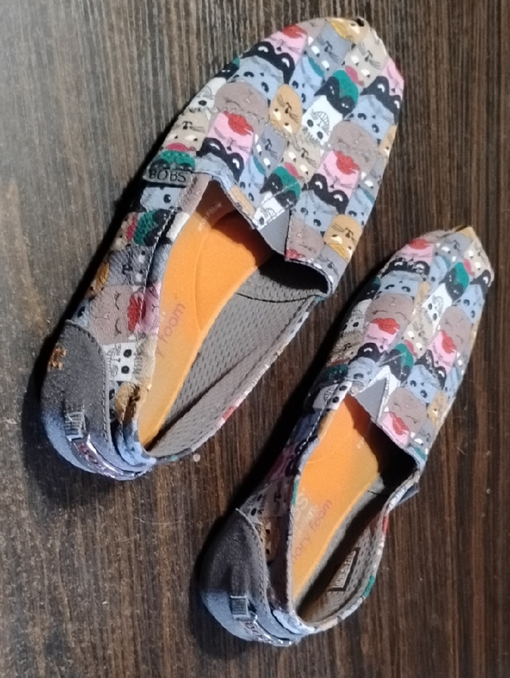 BOBS Cat Print Slip-On Shoes Women's Size: 8 - Picture 3 of 6